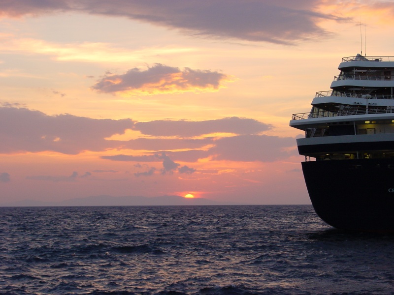 Mykonos Sonnenuntergang am neuen Hafen 2.JPG -                                